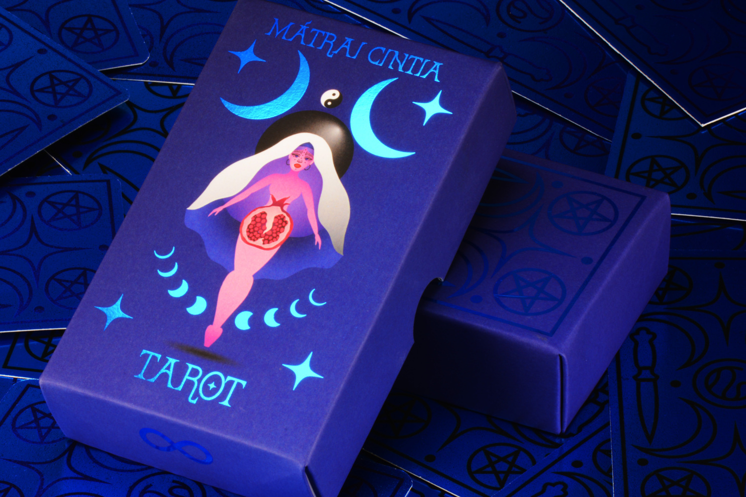 Tarot - 1 by M&aacute;trai Cintia