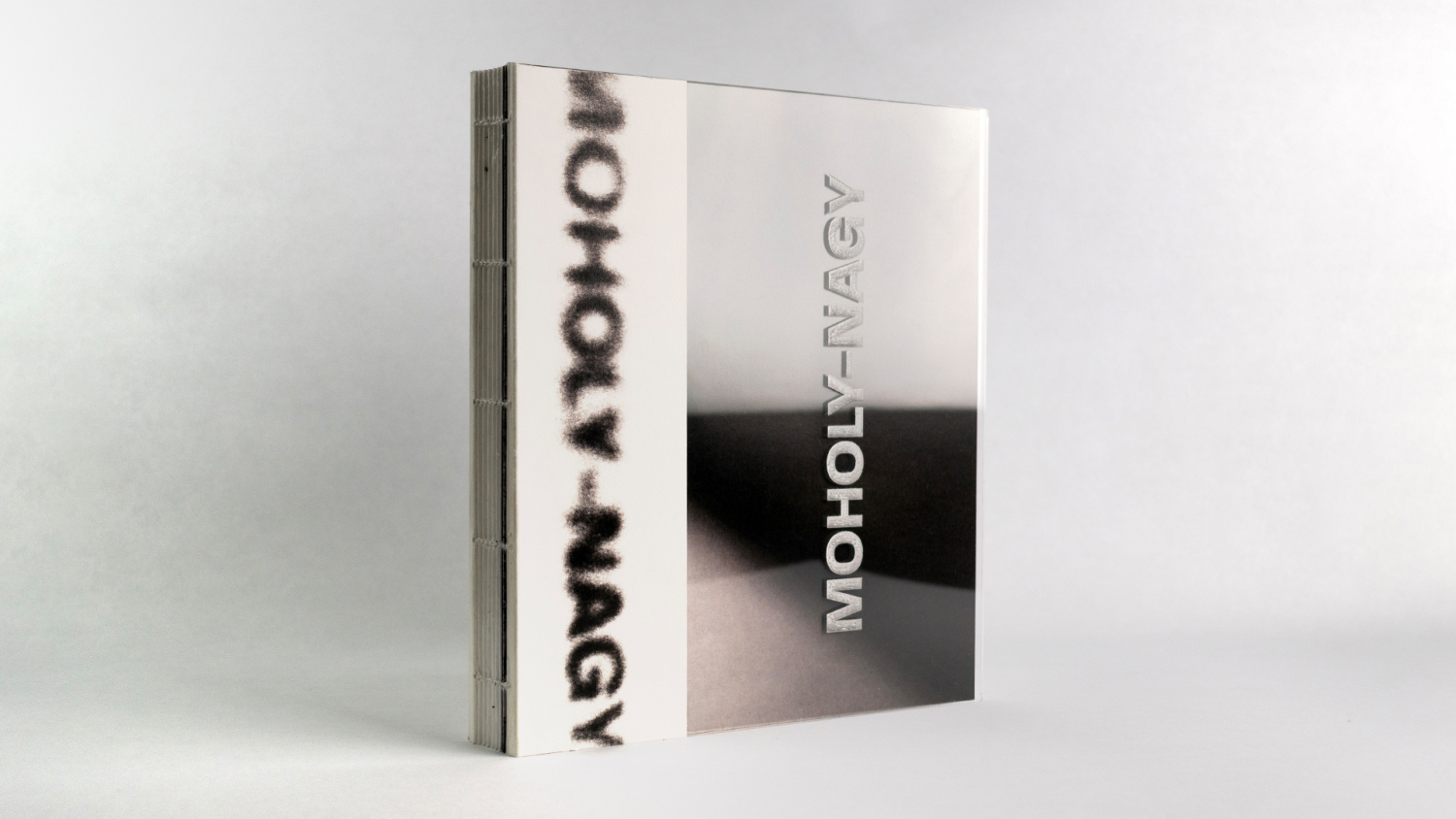 Moholy-Nagy | Experiment&aacute;lis Kiadv&aacute;ny - 1 by Mikl&oacute;s M&aacute;ty&aacute;s B&aacute;lint