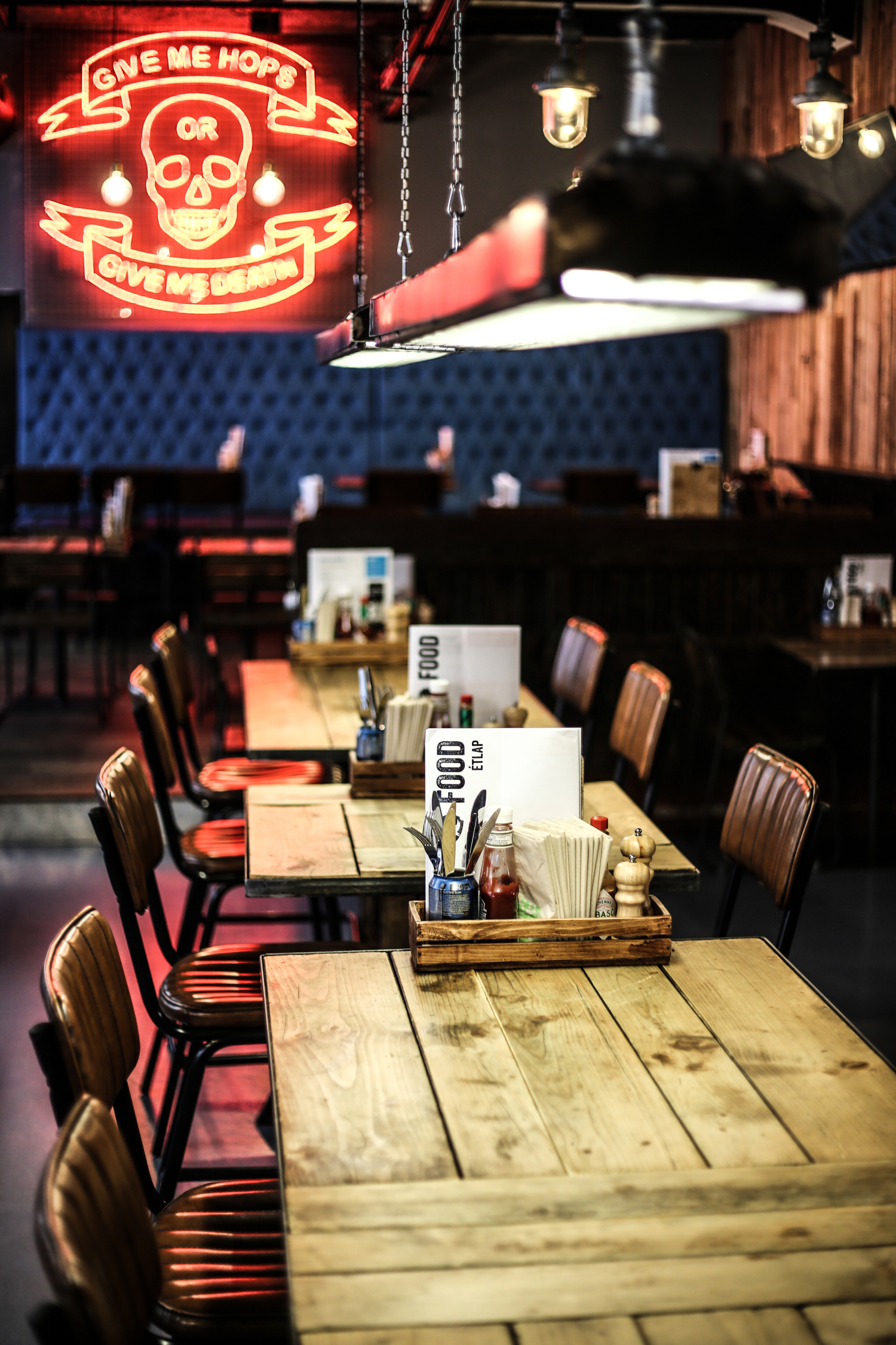 BrewDog Bar - Industrial b&uacute;torok - 1 by Garamszegi Bal&aacute;zs