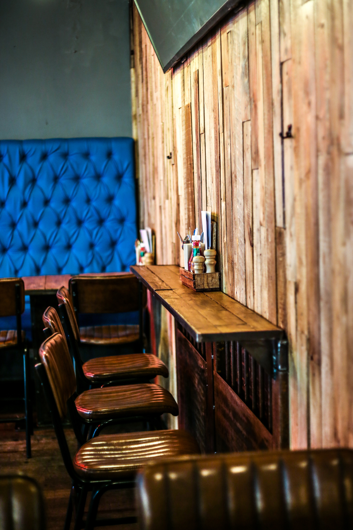 BrewDog Bar - Industrial b&uacute;torok - 1 by Garamszegi Bal&aacute;zs