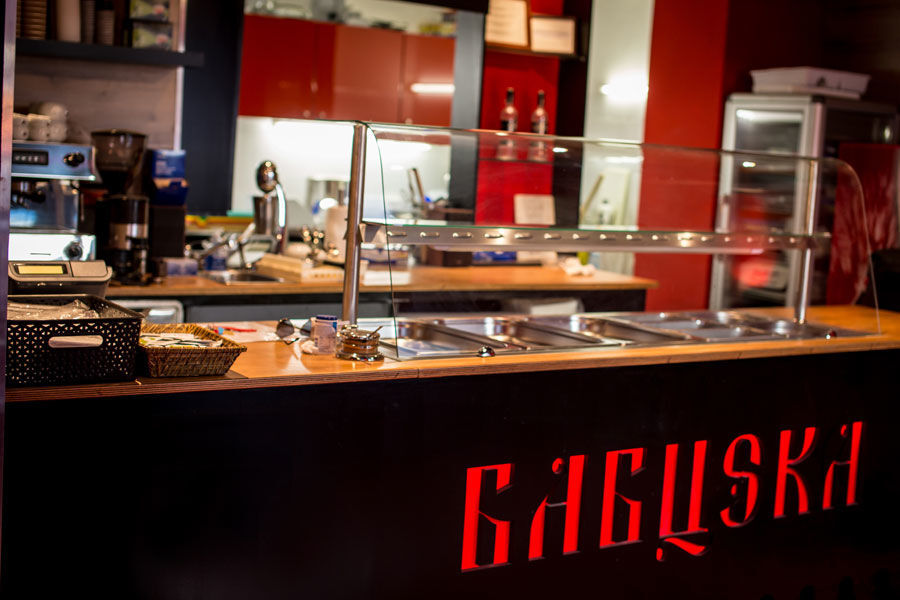 Babuska Food Orosz &Eacute;tterem &eacute;s Food Truck - 1 by Bogn&aacute;r Rudolf