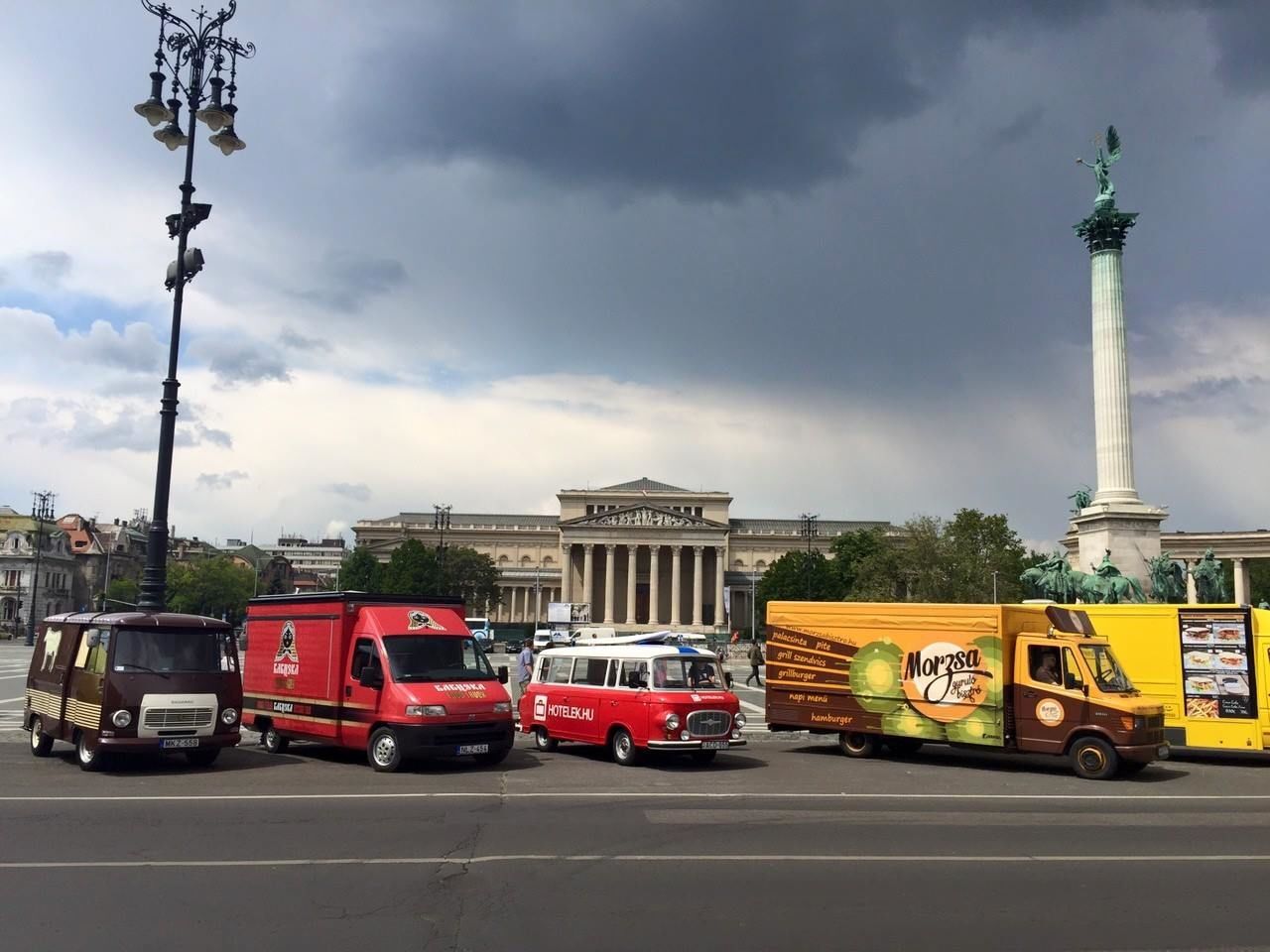 Babuska Food Orosz &Eacute;tterem &eacute;s Food Truck - 1 by Bogn&aacute;r Rudolf