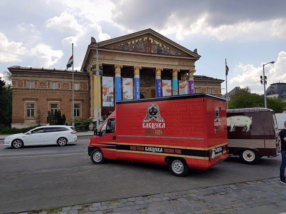 Babuska Food Orosz &Eacute;tterem &eacute;s Food Truck - 1 by Bogn&aacute;r Rudolf