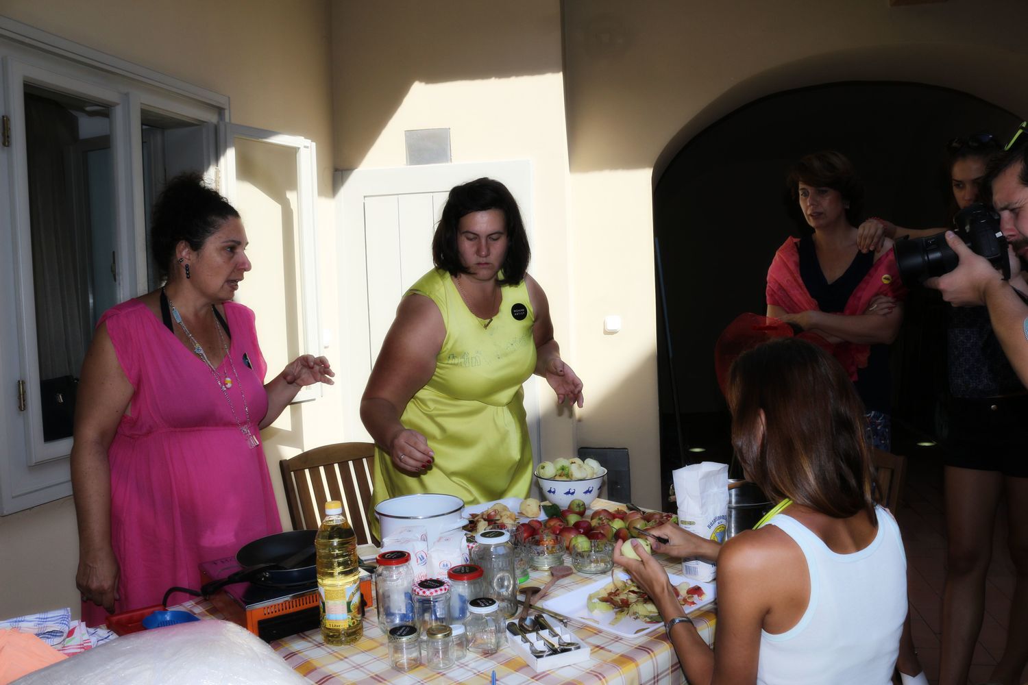 ART CAPITAL 2016. BŰNBEZ&Aacute;R&Aacute;S EAT-ART & POP UP KI&Aacute;LL&Iacute;T&Aacute;S - 1 by SYPORCA WHANDAL