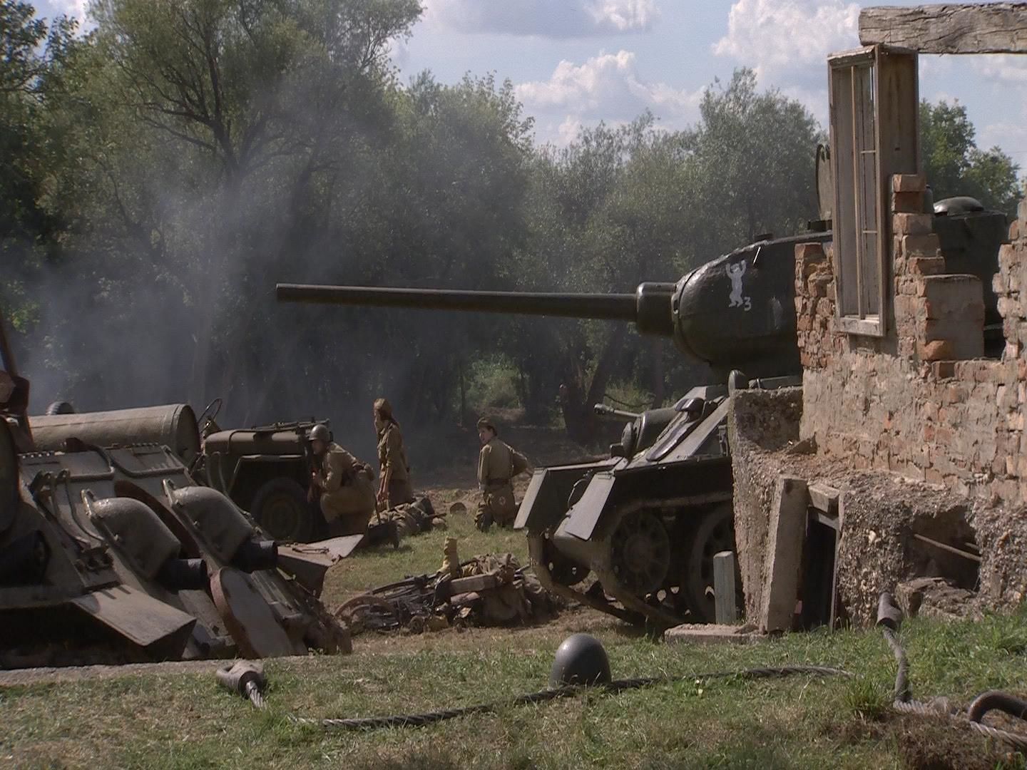 Hiszek egy haz&aacute;ban - dokumentumfilm - előzetes - 1 by Pannoniay Bogl&aacute;rka Erzs&eacute;bet 
