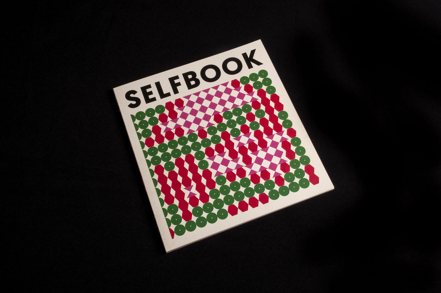 SELFBOOK / photobook projekt - 1 by Szemmelroth Bal&aacute;zs