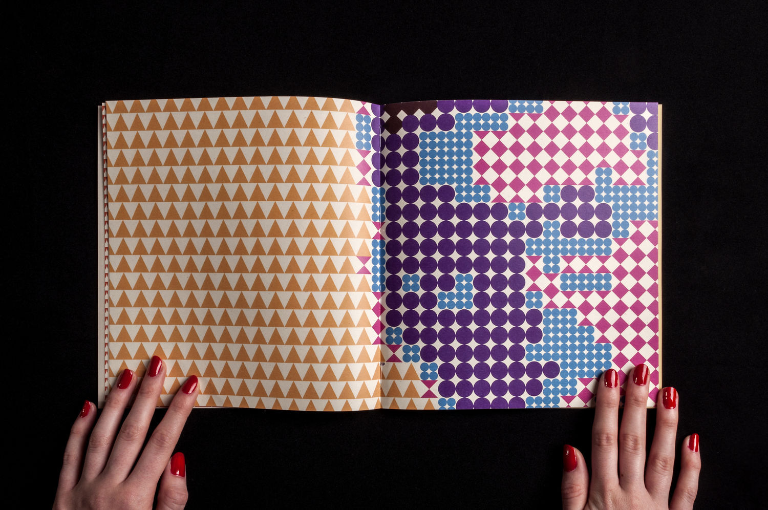 SELFBOOK / photobook projekt - 1 by Szemmelroth Bal&aacute;zs