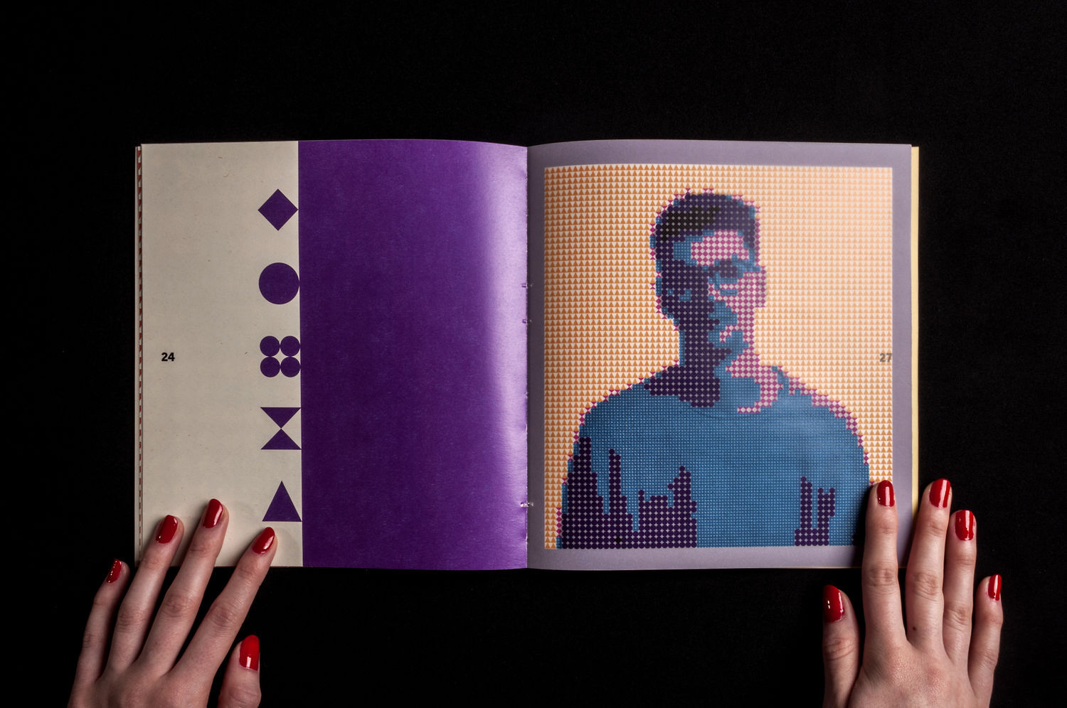 SELFBOOK / photobook projekt - 1 by Szemmelroth Bal&aacute;zs