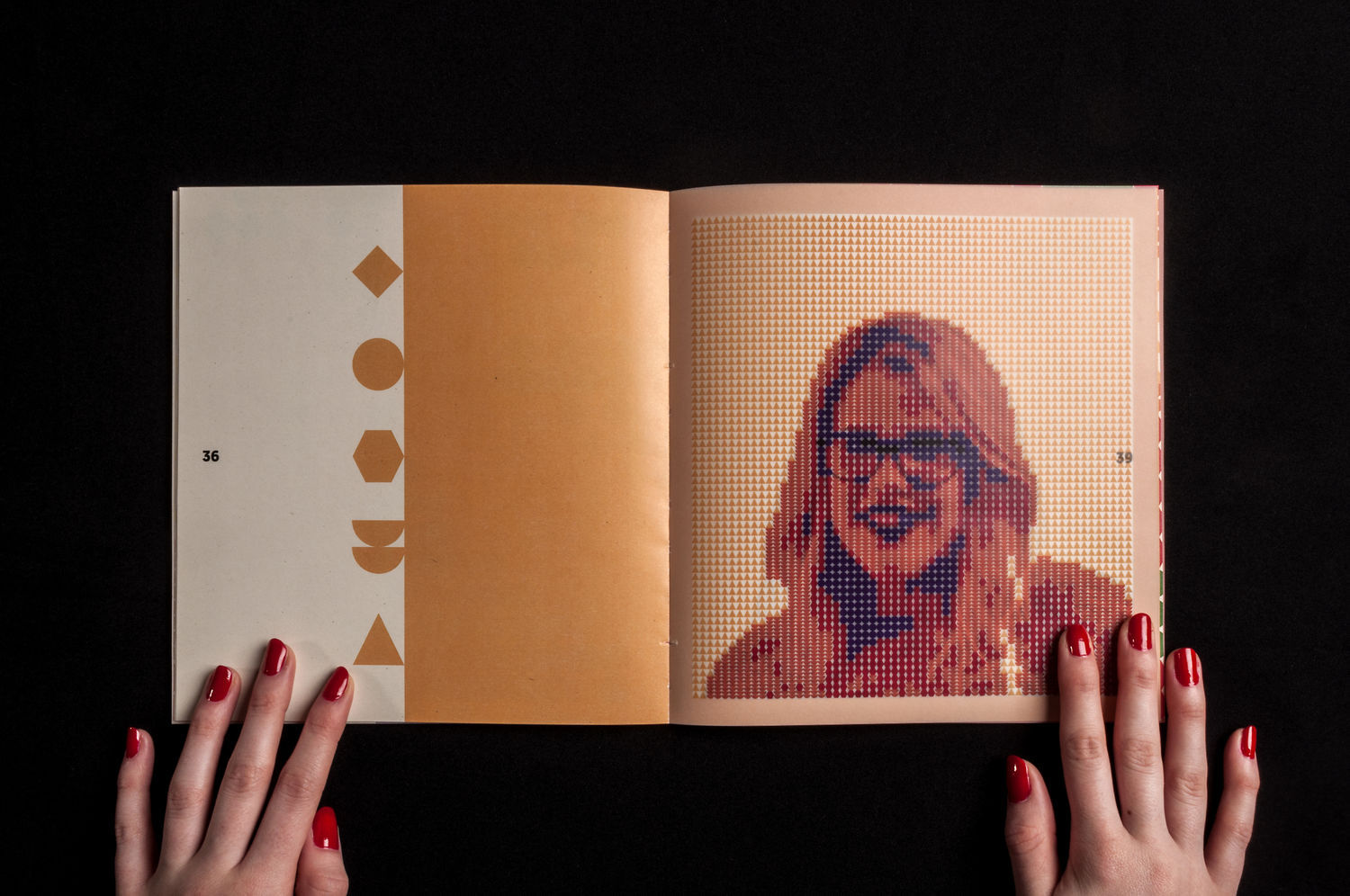 SELFBOOK / photobook projekt - 1 by Szemmelroth Bal&aacute;zs