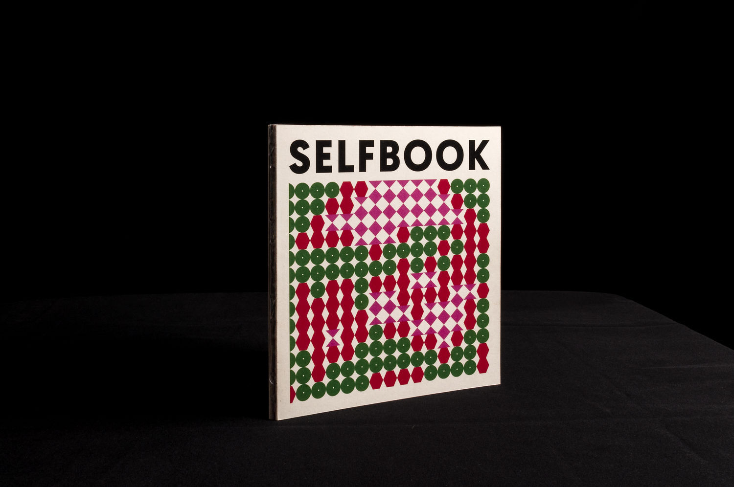 SELFBOOK / photobook projekt - 1 by Szemmelroth Bal&aacute;zs