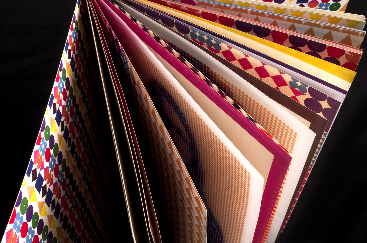SELFBOOK / photobook projekt - 1 by Szemmelroth Bal&aacute;zs
