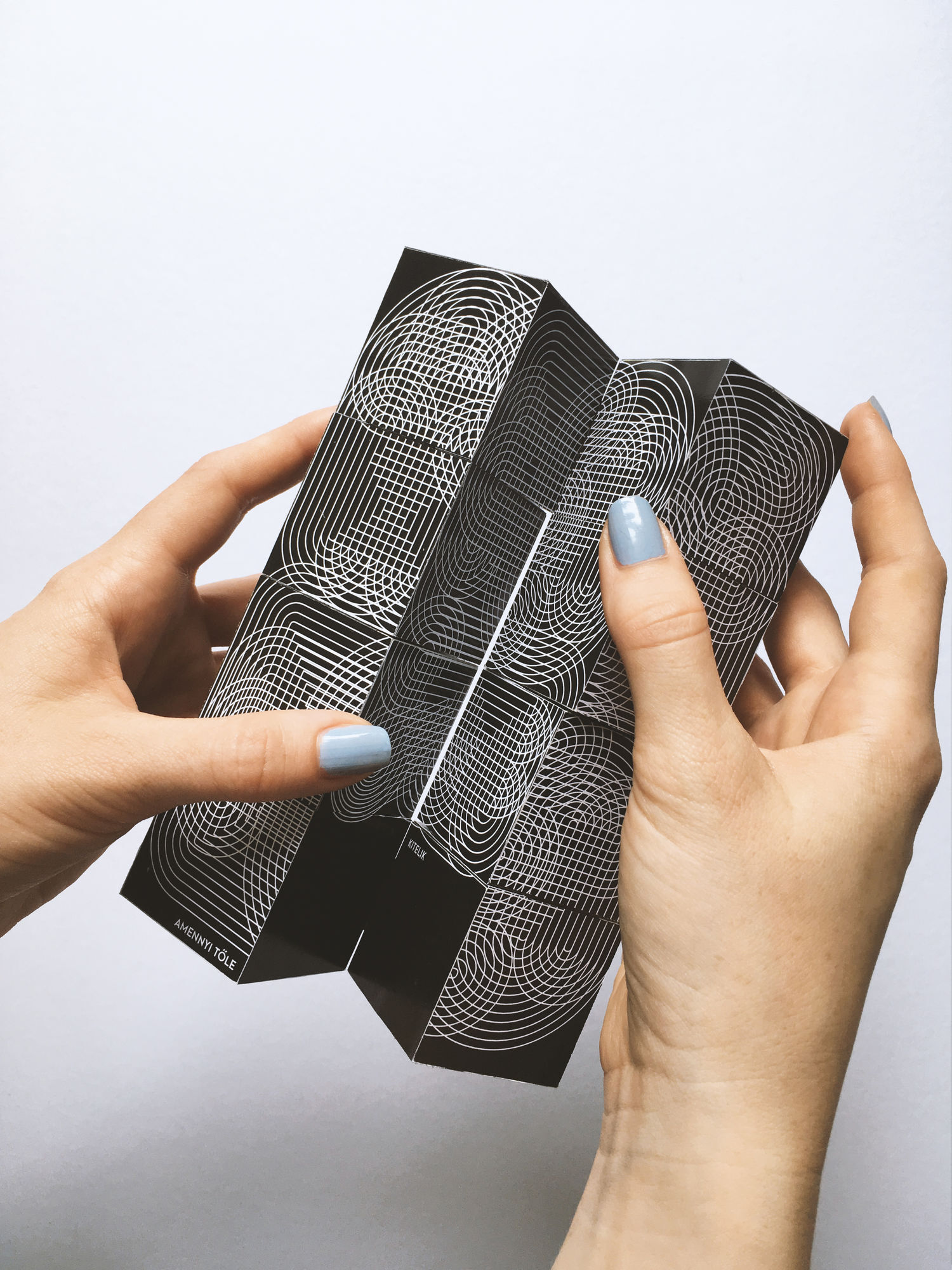 TYPO KOCKA - 1 by T&oacute;th  Valentina