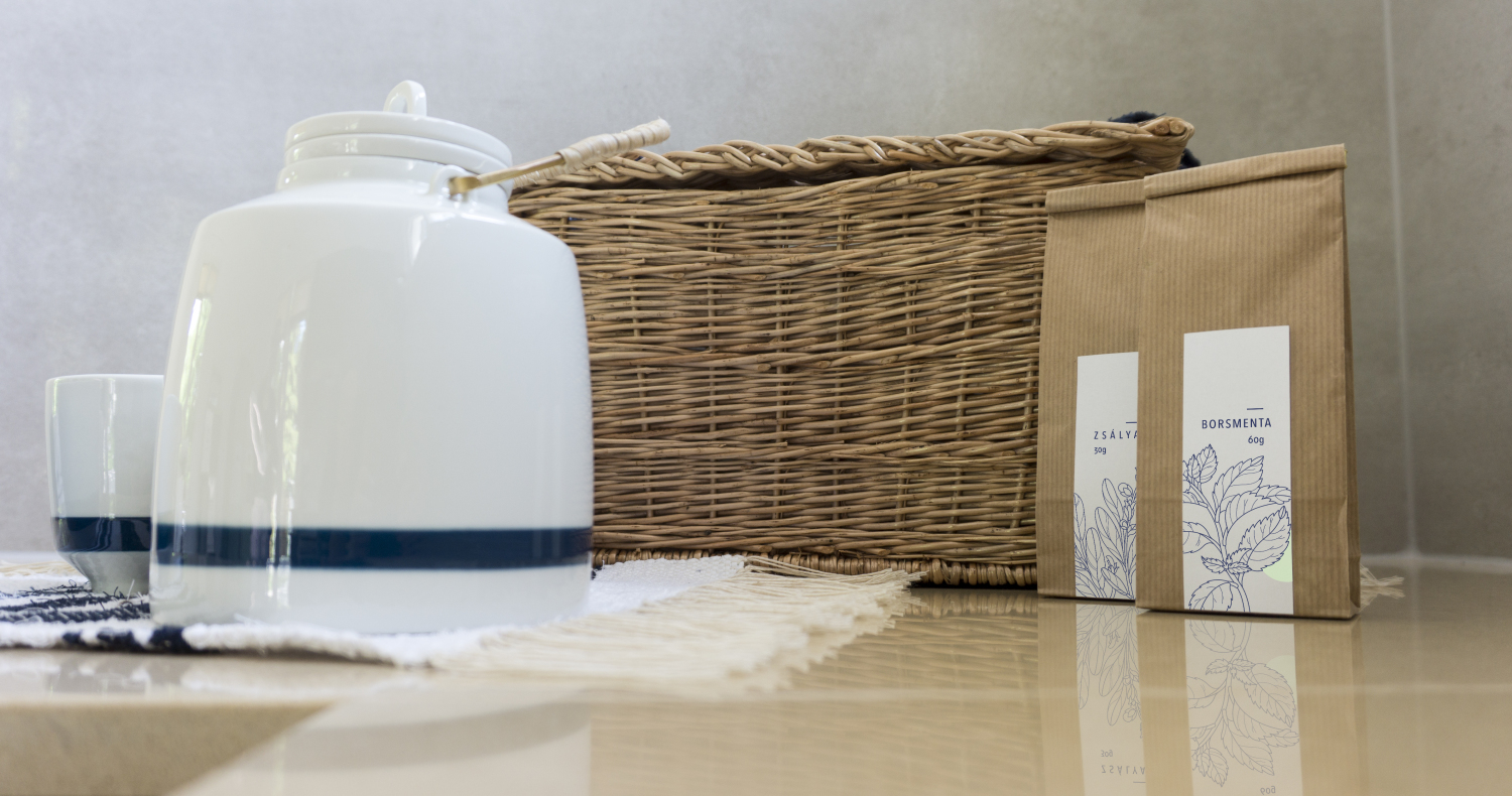 S E T  for  C A R E - 1 by Mezei Enikő